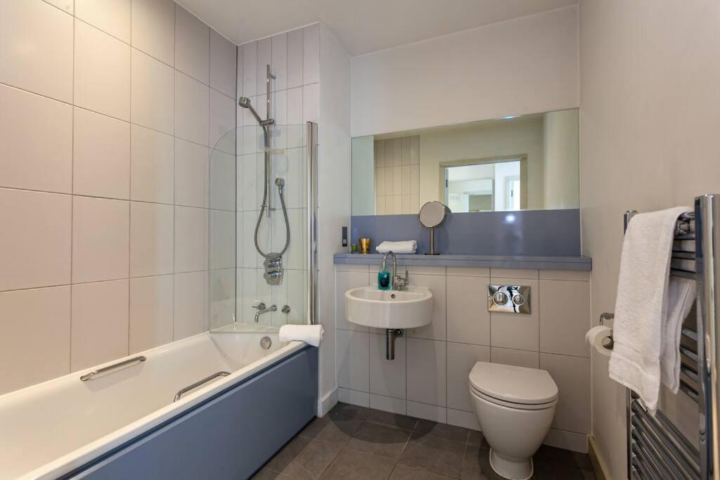 Iconic Luxury Manchester Apartment Extérieur photo